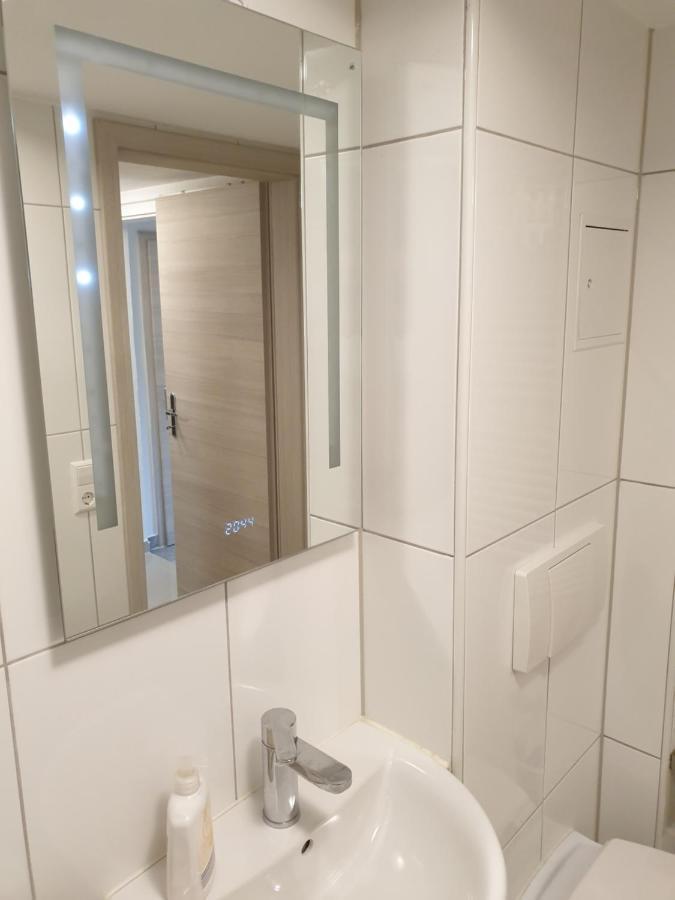 Moderne Einliegerwohnung Amara - Friedrichshafen Am Bodensee Екстериор снимка
