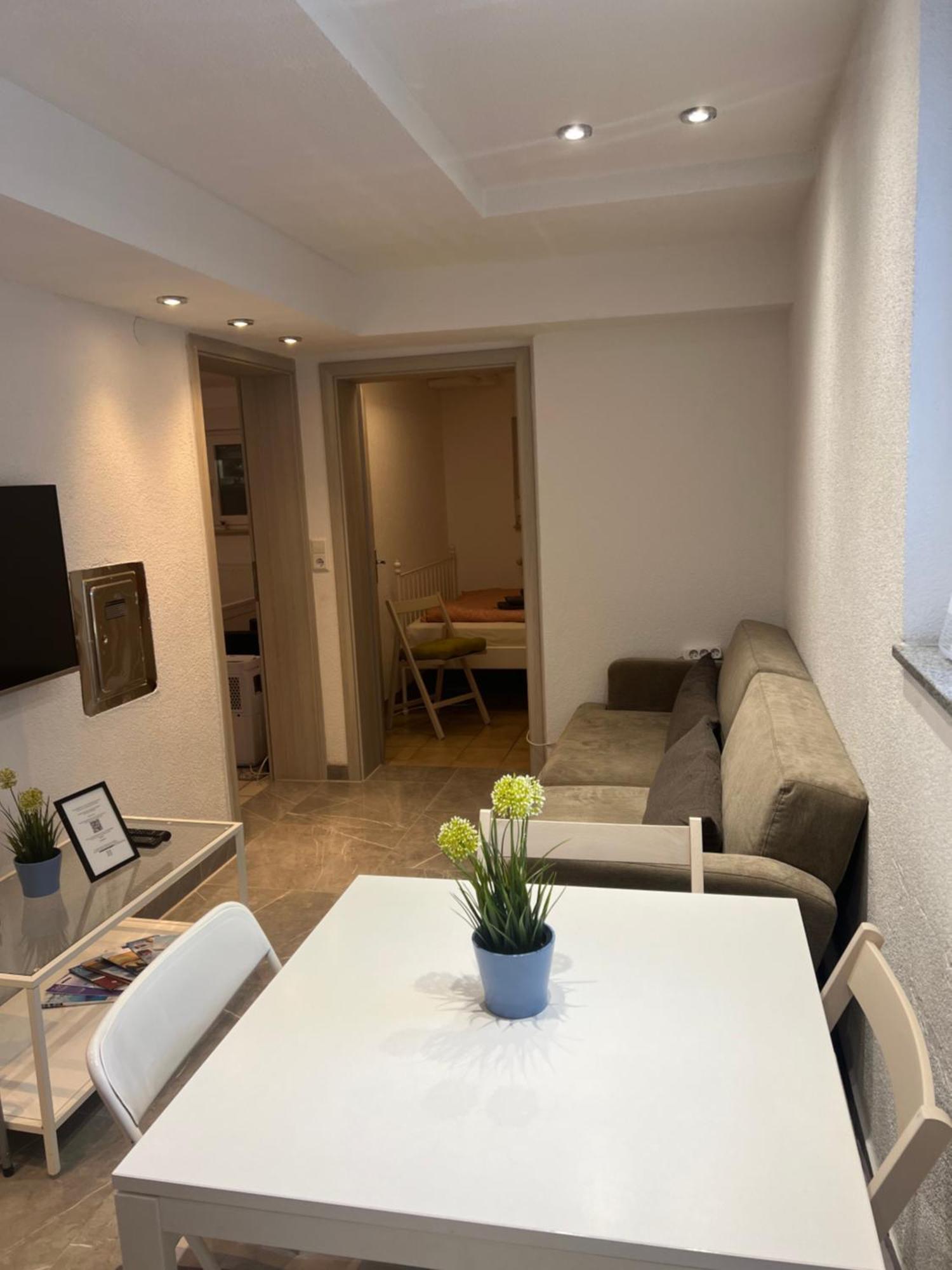 Moderne Einliegerwohnung Amara - Friedrichshafen Am Bodensee Екстериор снимка
